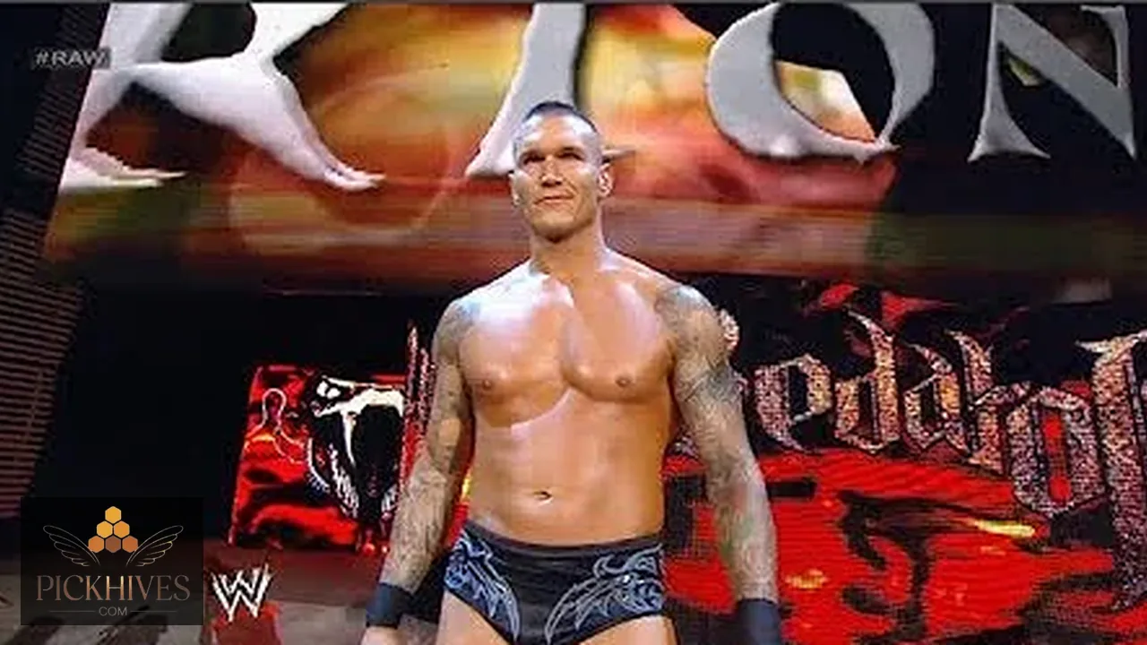 Randy Orton height 6 feet 5 inches 196 cm physical build